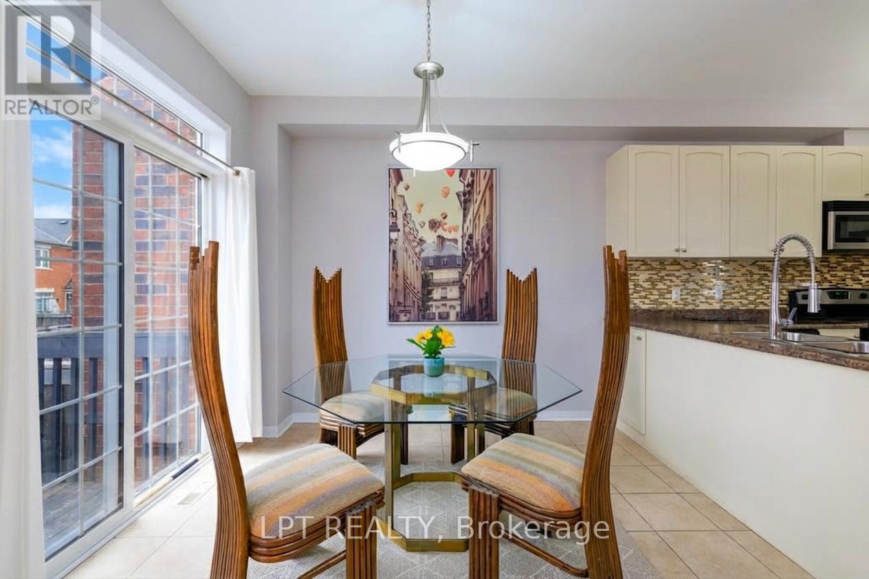 38 Pacfic Rim Court, Richmond Hill, Ontario  L4E 0W8 - Photo 19 - N13000370