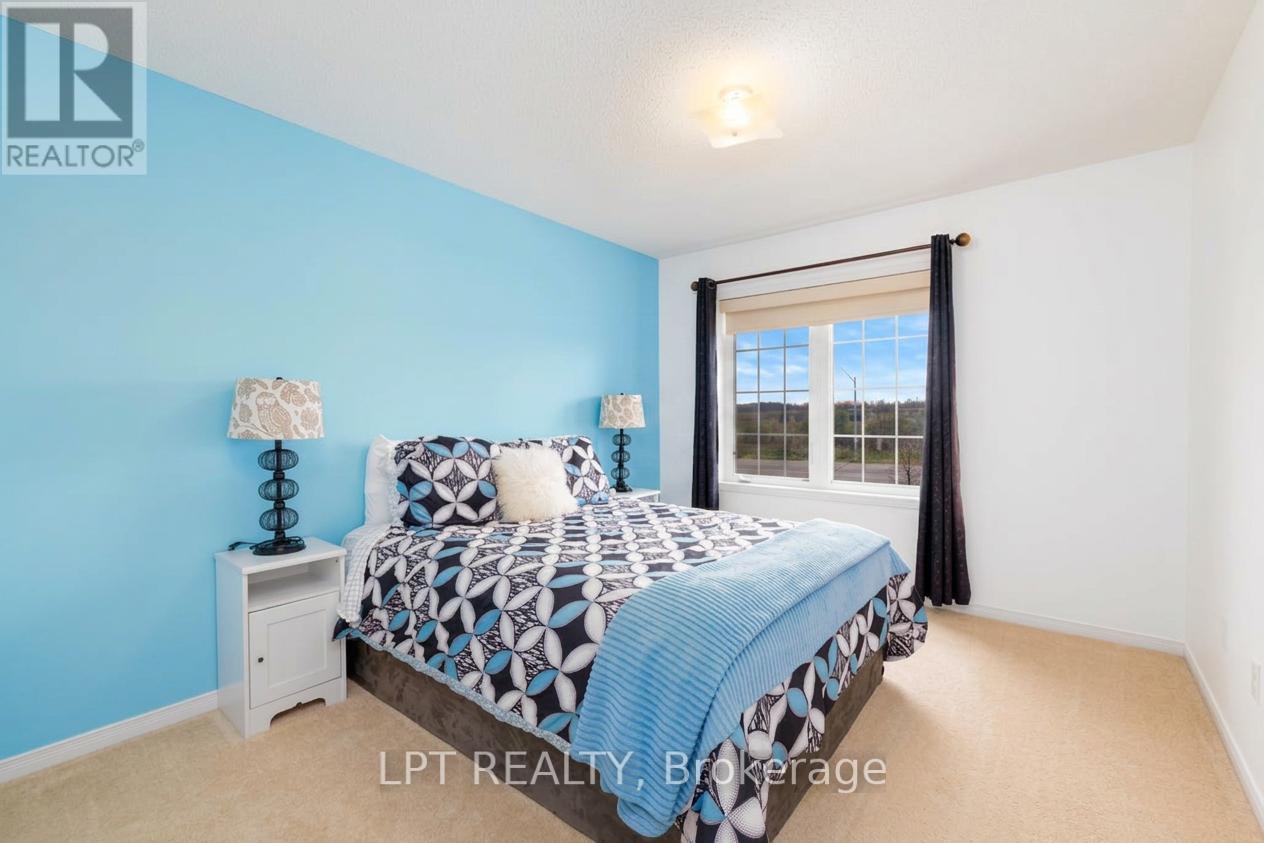 38 Pacfic Rim Court, Richmond Hill, Ontario  L4E 0W8 - Photo 29 - N13000370