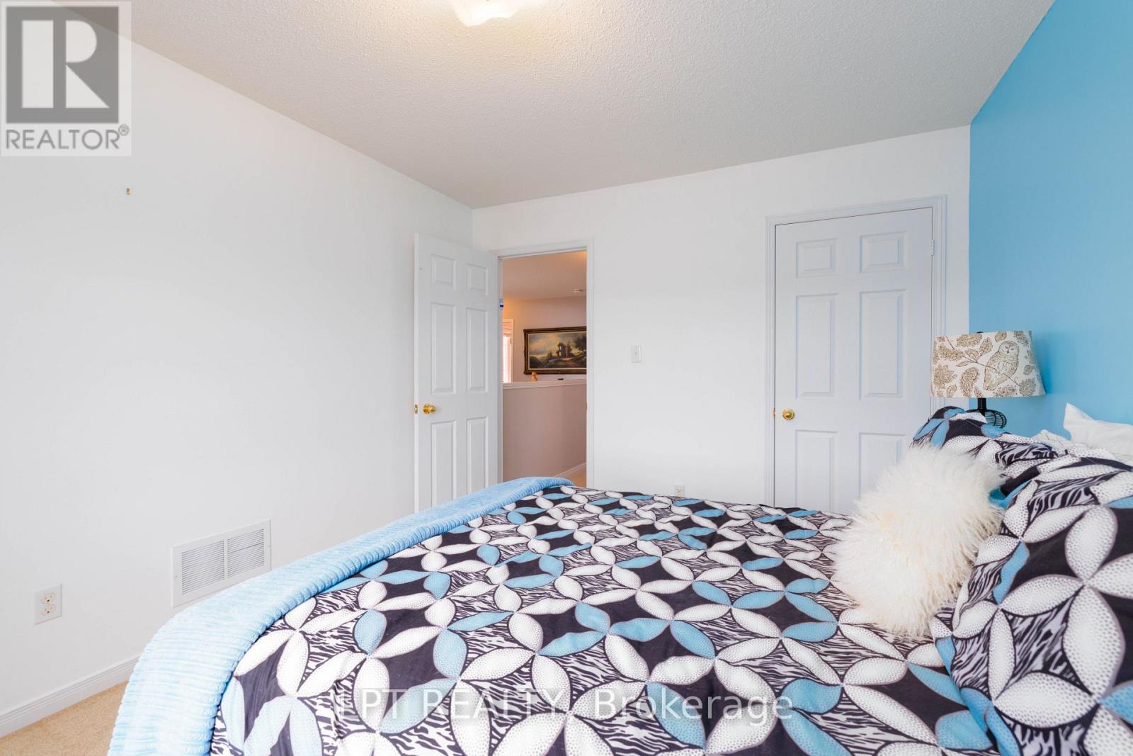 38 Pacfic Rim Court, Richmond Hill, Ontario  L4E 0W8 - Photo 30 - N13000370