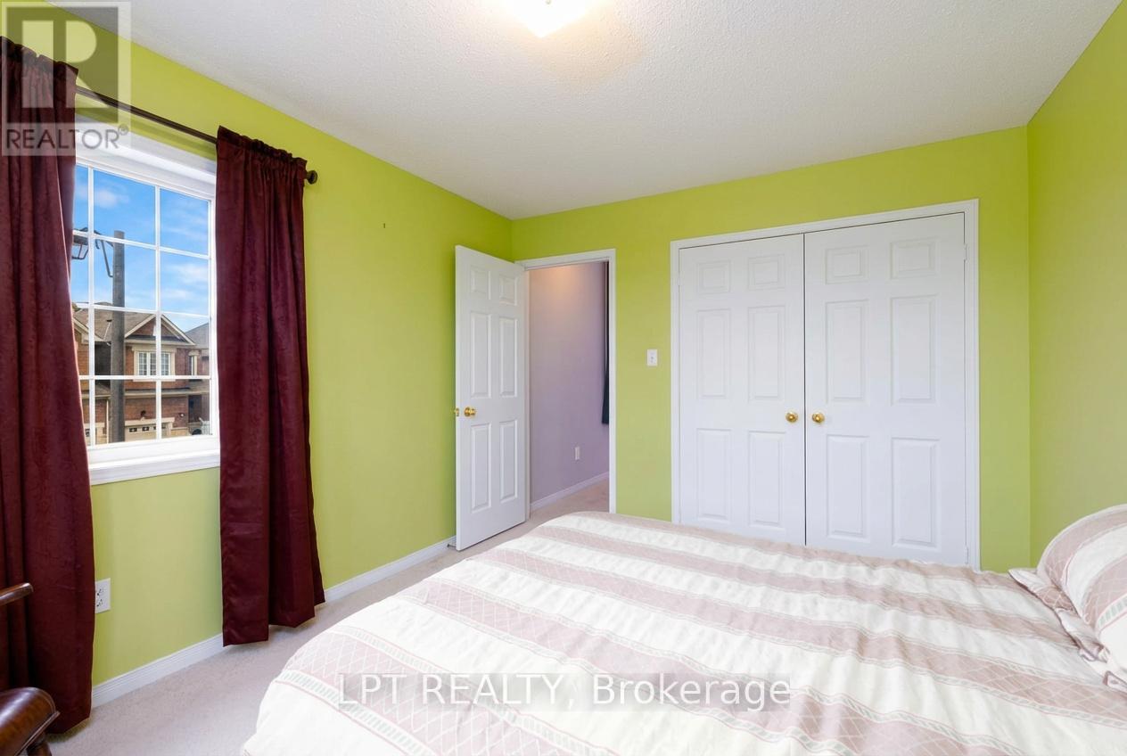 38 Pacfic Rim Court, Richmond Hill, Ontario  L4E 0W8 - Photo 32 - N13000370