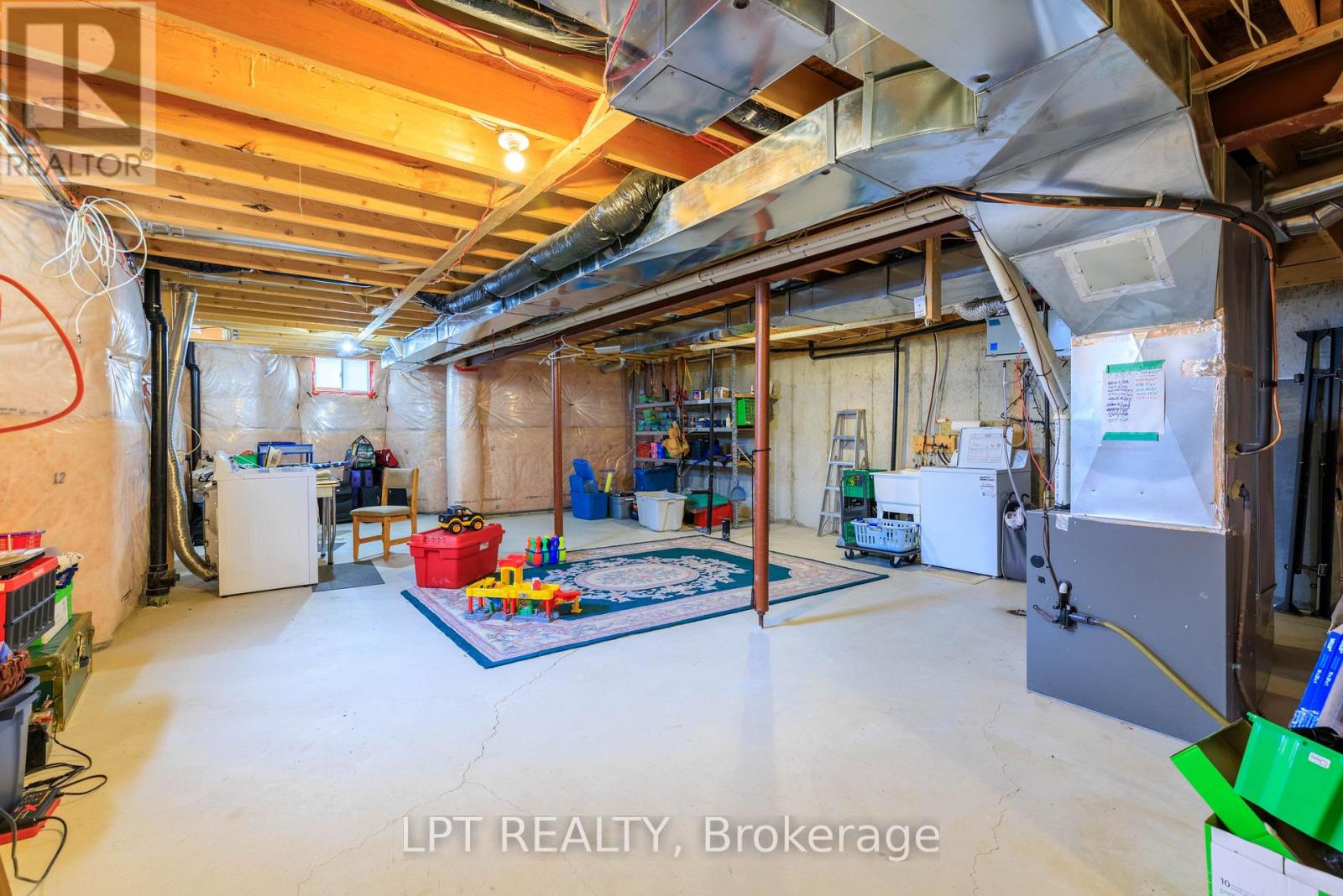 38 Pacfic Rim Court, Richmond Hill, Ontario  L4E 0W8 - Photo 36 - N13000370