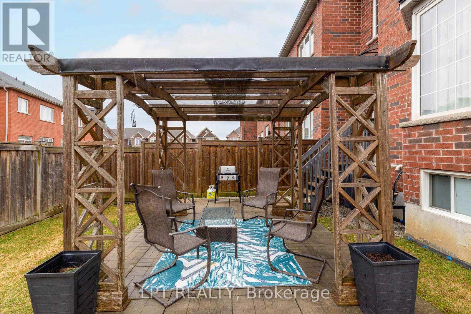 38 Pacfic Rim Court, Richmond Hill, Ontario  L4E 0W8 - Photo 38 - N13000370