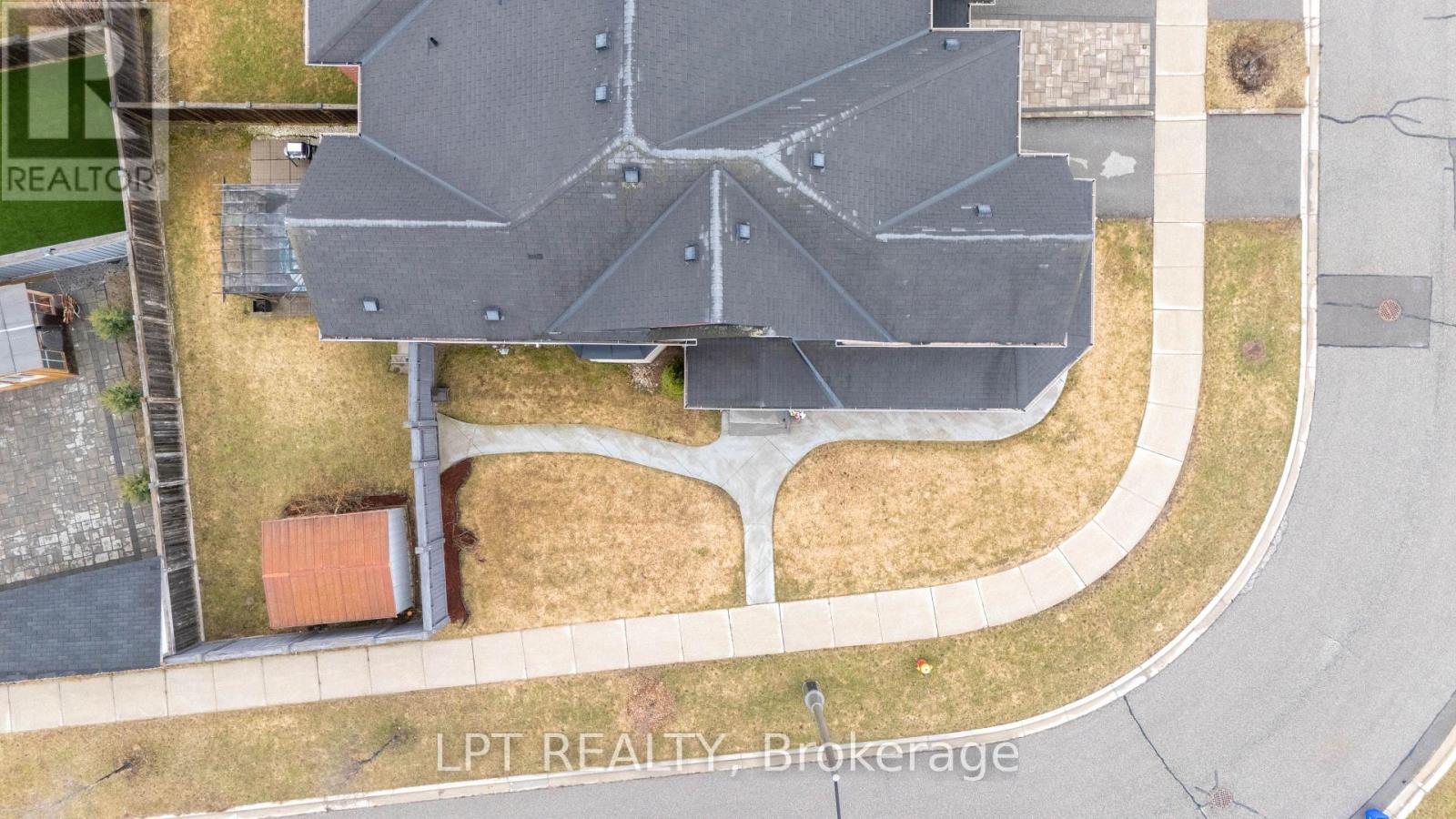 38 Pacfic Rim Court, Richmond Hill, Ontario  L4E 0W8 - Photo 40 - N13000370