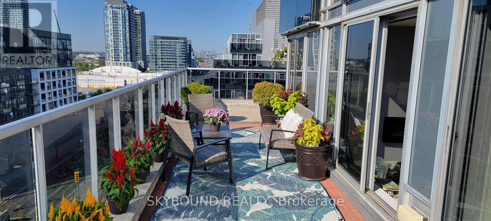 919 - 1040 The Queensway, Toronto, Ontario  M8Z 0A7 - Photo 8 - W12810274