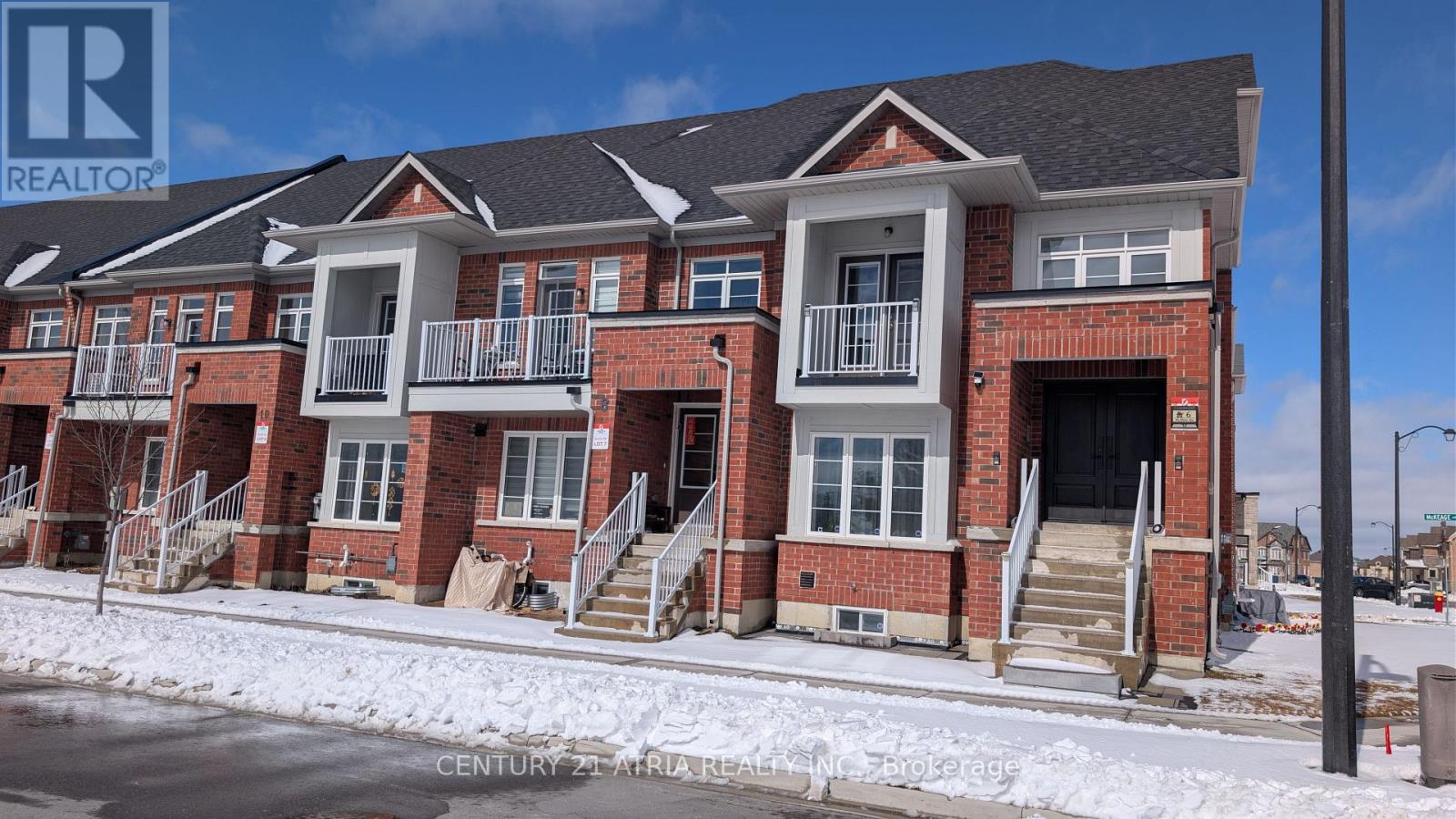 8 MCALISTER AVENUE, Richmond Hill, Ontario