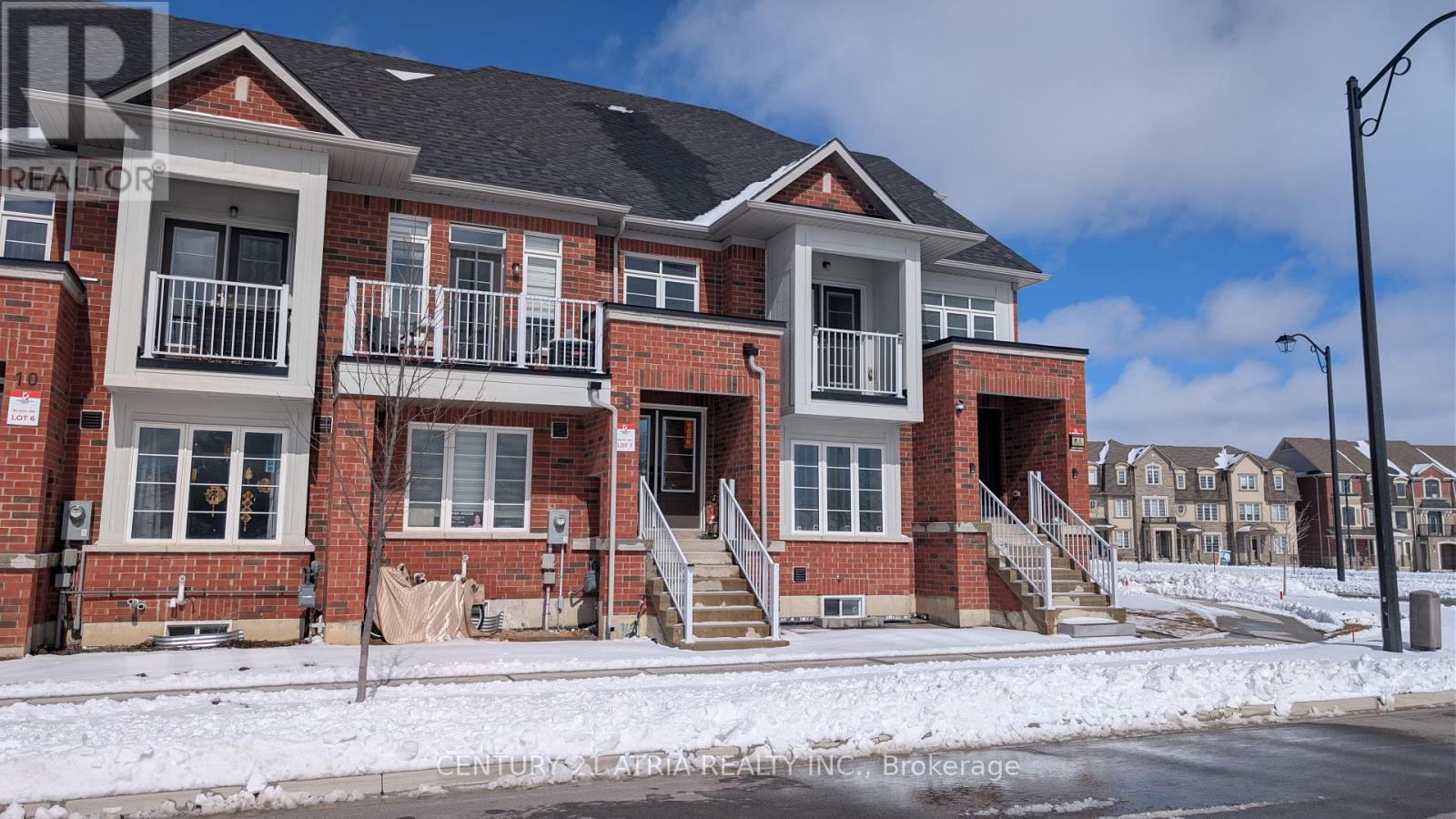 8 Mcalister Avenue, Richmond Hill, Ontario  L4S 0L3 - Photo 2 - N13000430