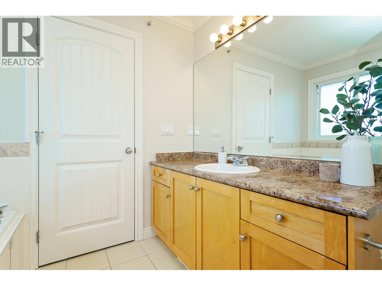 19131 118b Avenue, Pitt Meadows, British Columbia  V3Y 0A4 - Photo 26 - R3104553