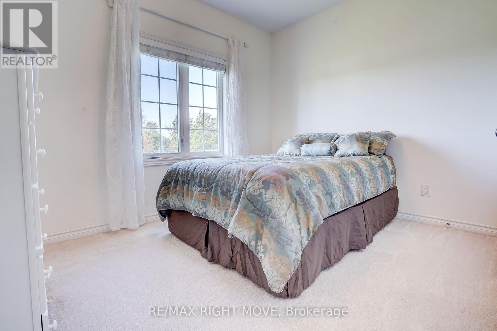 15 Keyzer Drive, Oro-Medonte, Ontario  L3V 8N7 - Photo 18 - S13000194