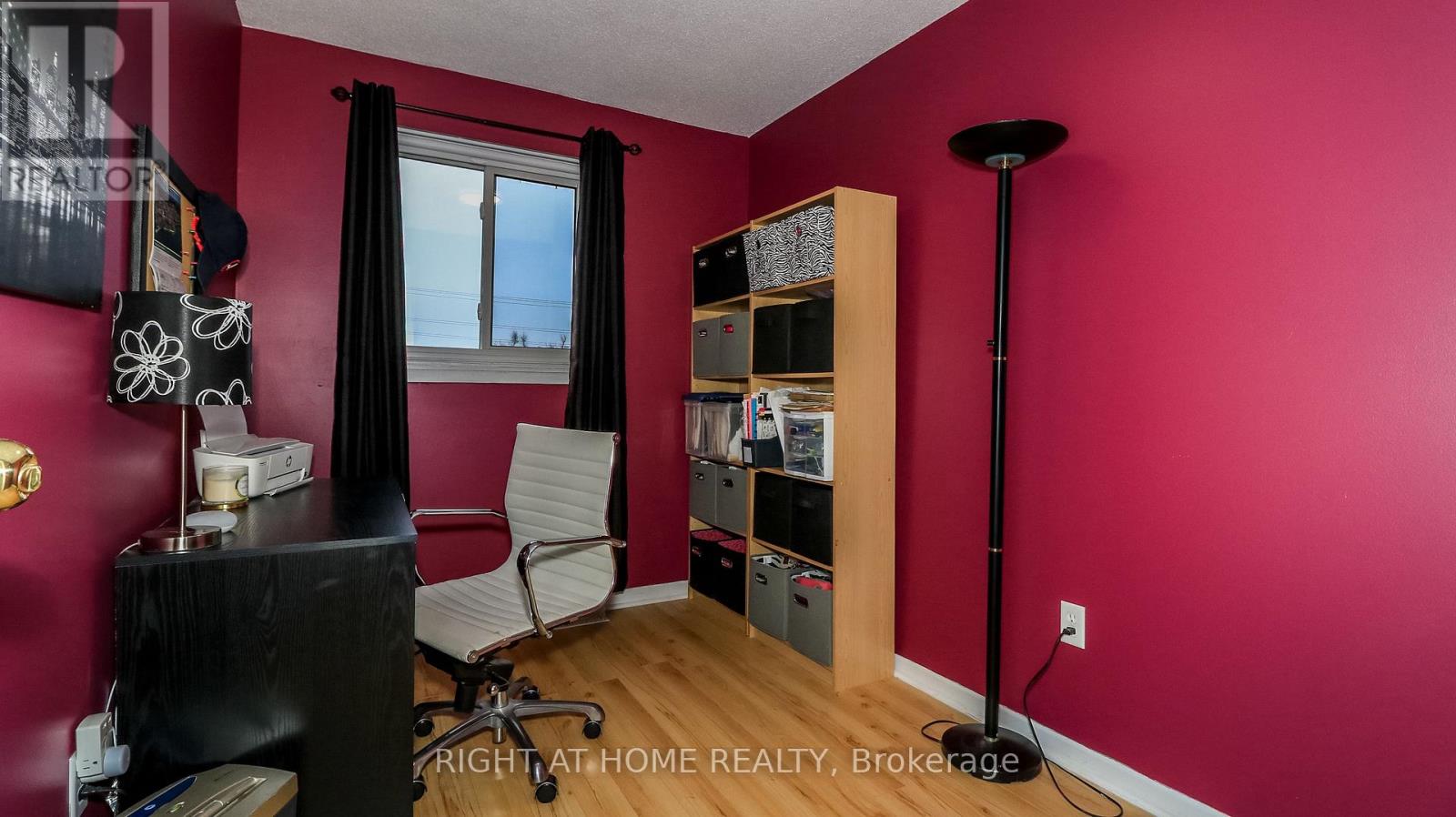 21 Robin Court, Barrie, Ontario  L4M 5L9 - Photo 16 - S13000282