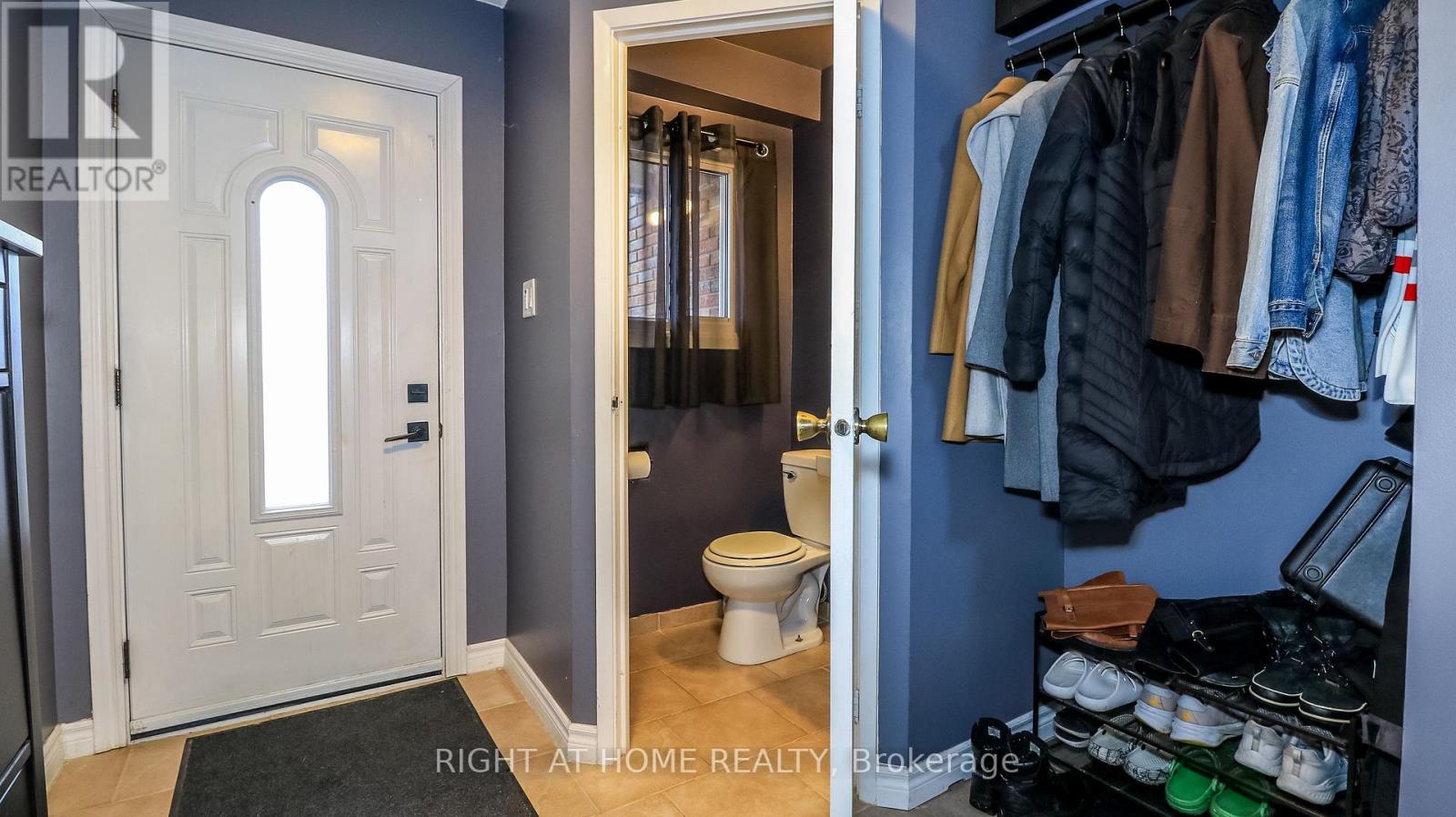 21 Robin Court, Barrie, Ontario  L4M 5L9 - Photo 22 - S13000282