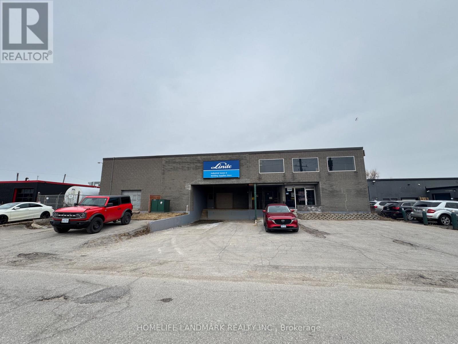 156 JOHN STREET, Barrie, Ontario