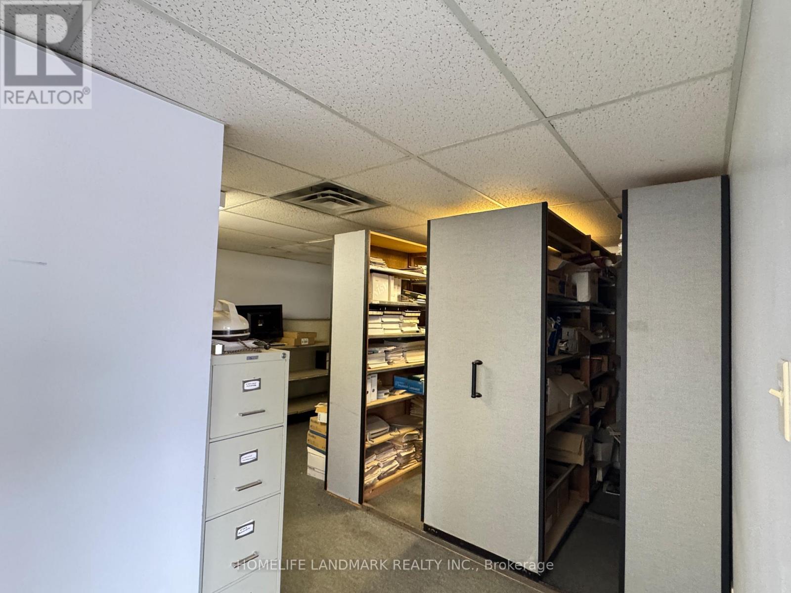 156 John Street, Barrie, Ontario  L4N 2L2 - Photo 14 - S13000600