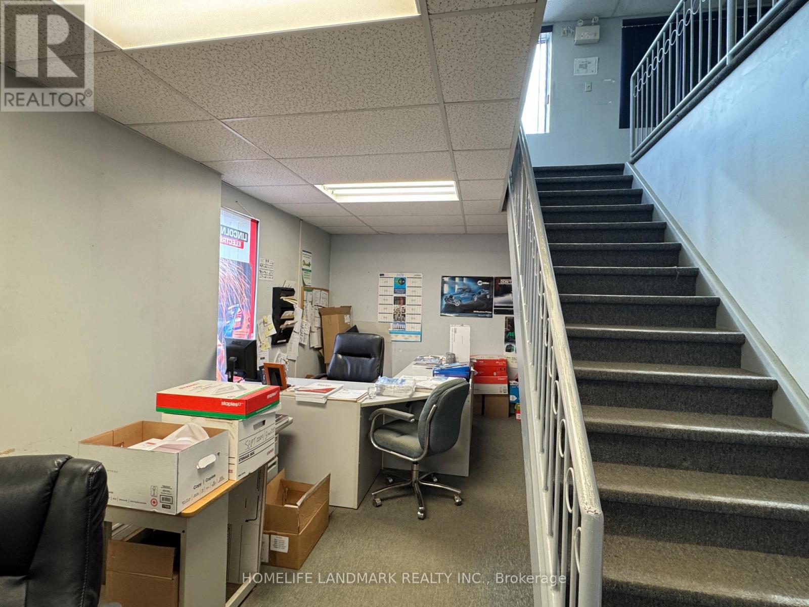 156 John Street, Barrie, Ontario  L4N 2L2 - Photo 6 - S13000600