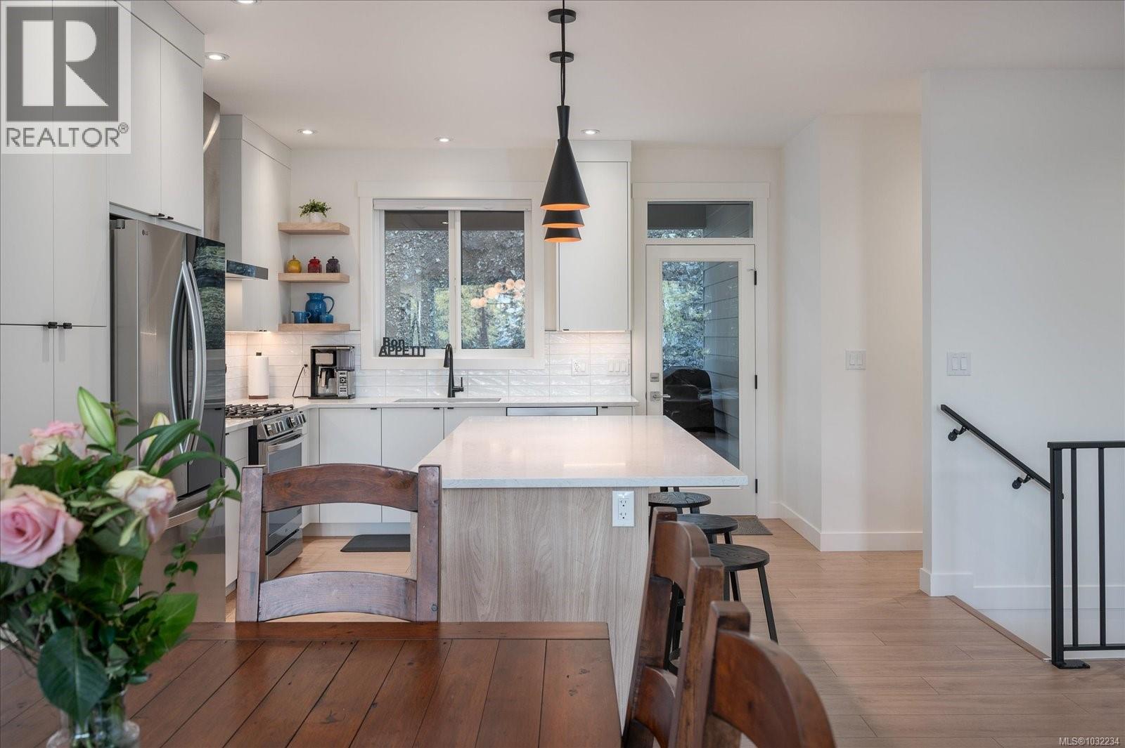 7315 Aulds Rd, Lantzville, British Columbia  V0R 2H0 - Photo 15 - 1032234