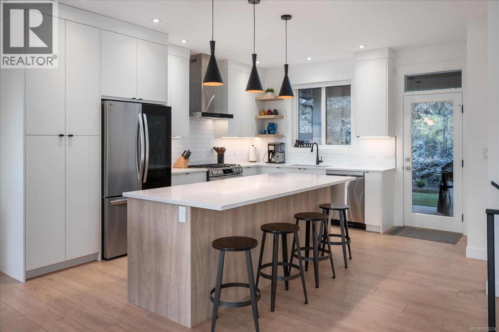 7315 Aulds Rd, Lantzville, British Columbia  V0R 2H0 - Photo 16 - 1032234