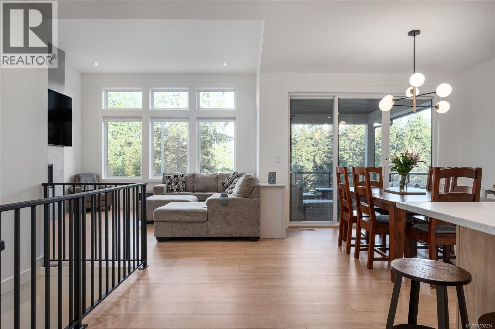 7315 Aulds Rd, Lantzville, British Columbia  V0R 2H0 - Photo 6 - 1032234