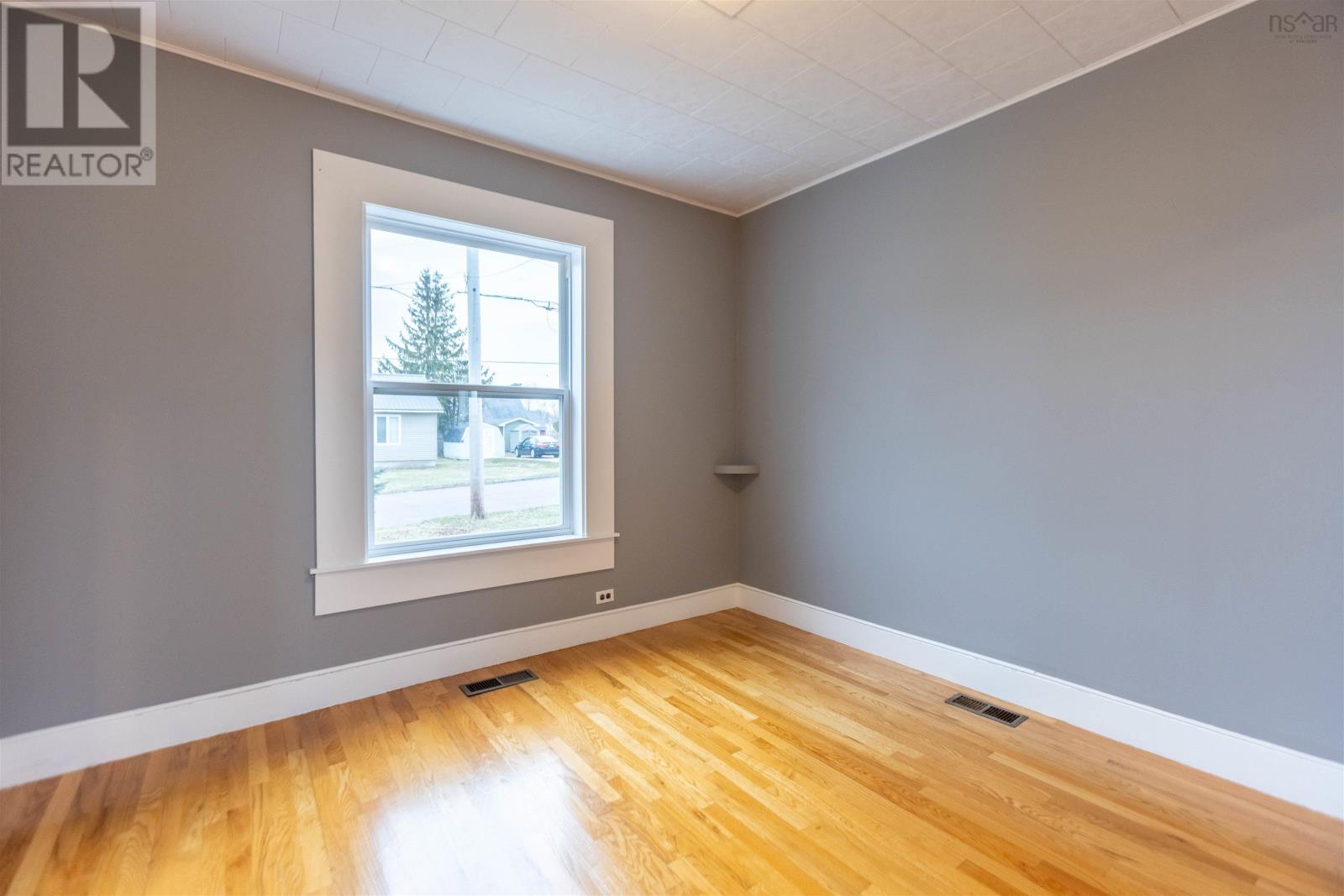 14 Allison Avenue, Amherst, Nova Scotia  B4H 3V4 - Photo 20 - 202607438