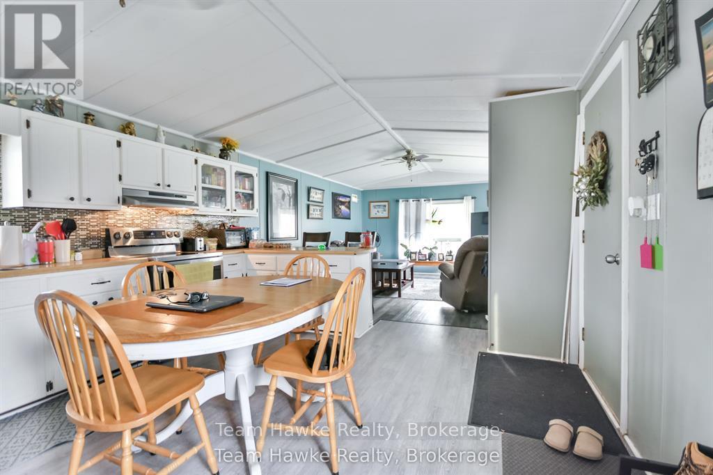 48 Northland Drive, Midland, Ontario  L4R 5B5 - Photo 13 - S12752522