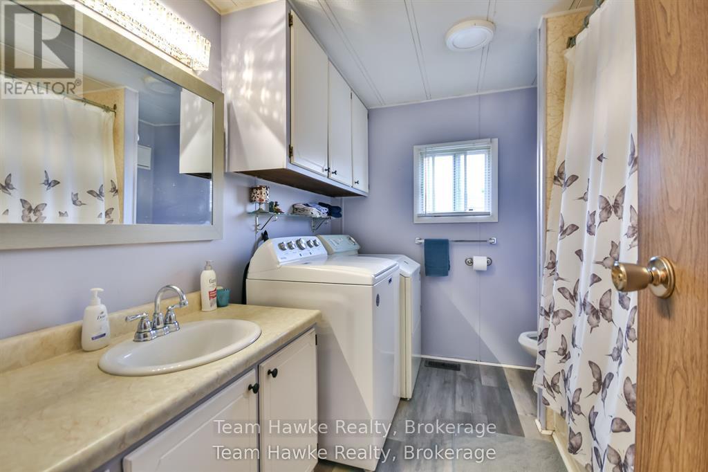 48 Northland Drive, Midland, Ontario  L4R 5B5 - Photo 16 - S12752522