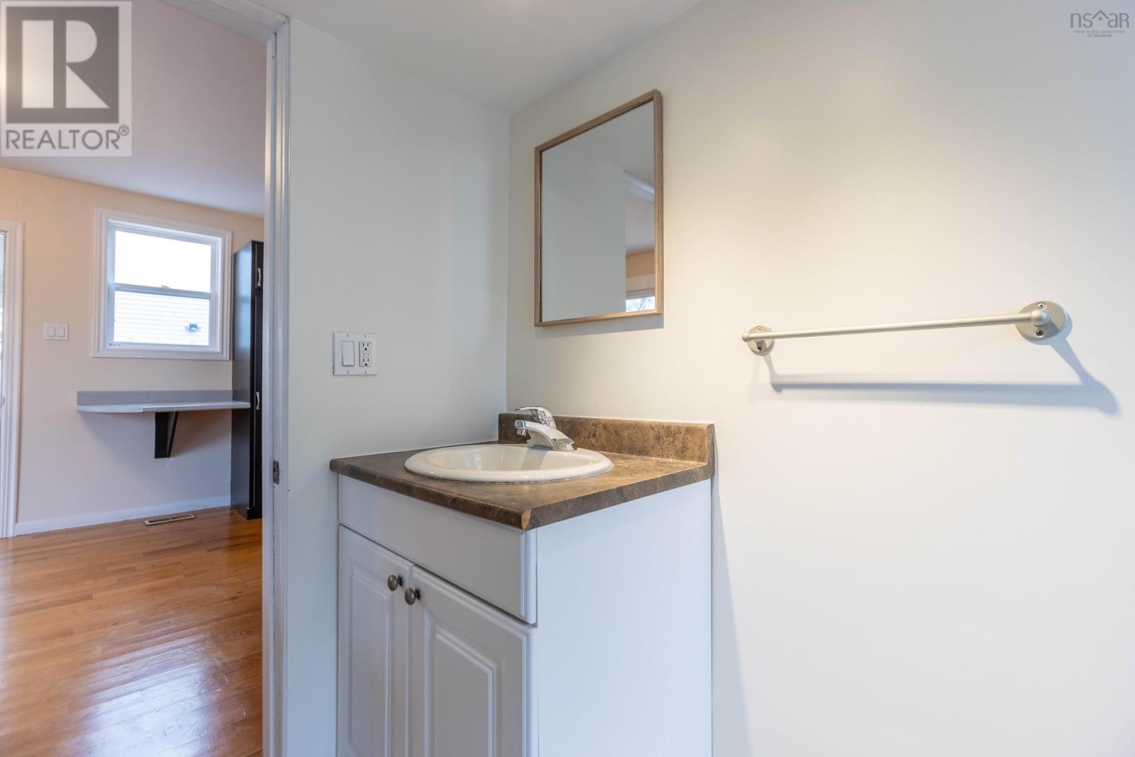 14 Allison Avenue, Amherst, Nova Scotia  B4H 3V4 - Photo 12 - 202607438