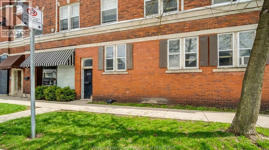 1701 Wyandotte Unit# 630, Windsor, Ontario  N8Y 1C9 - Photo 2 - 26008199