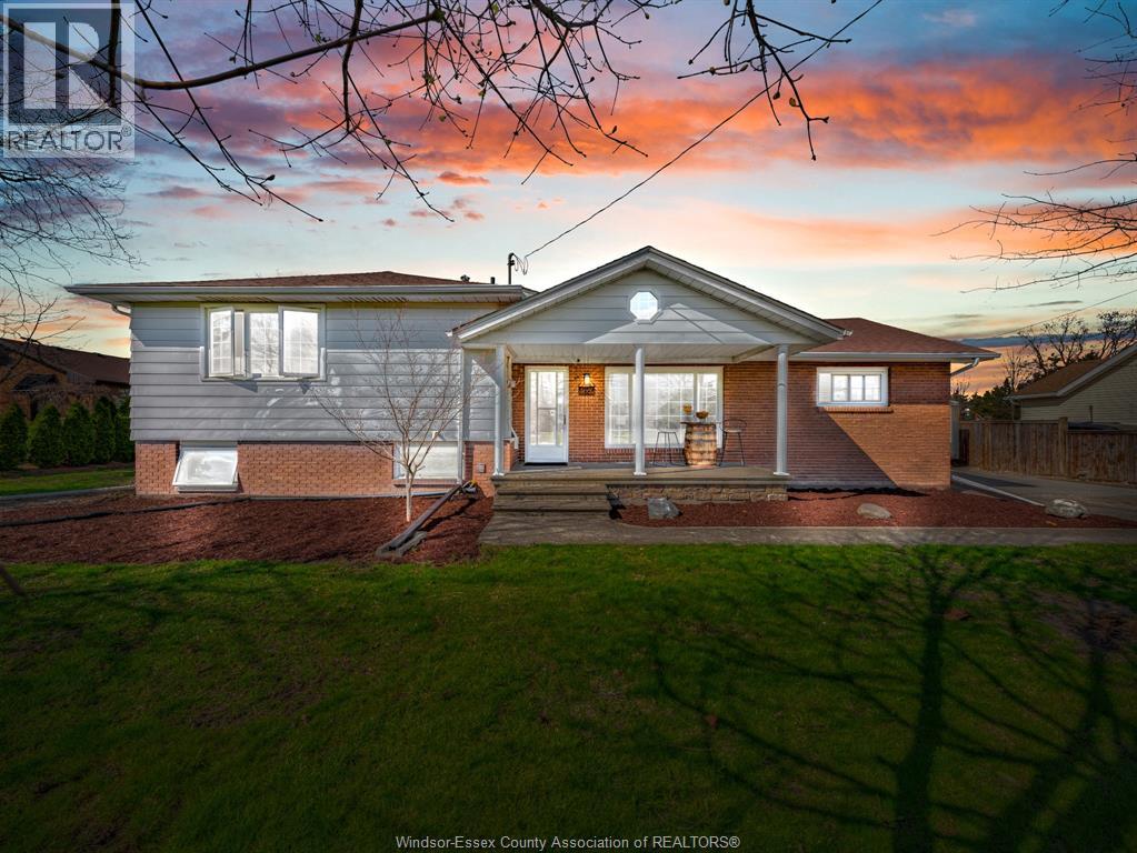 4660 RAY ROAD, Windsor, Ontario