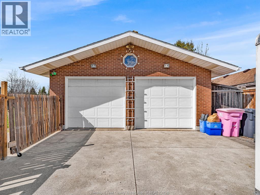 4660 Ray Road, Windsor, Ontario  N9R 1K0 - Photo 34 - 26008196