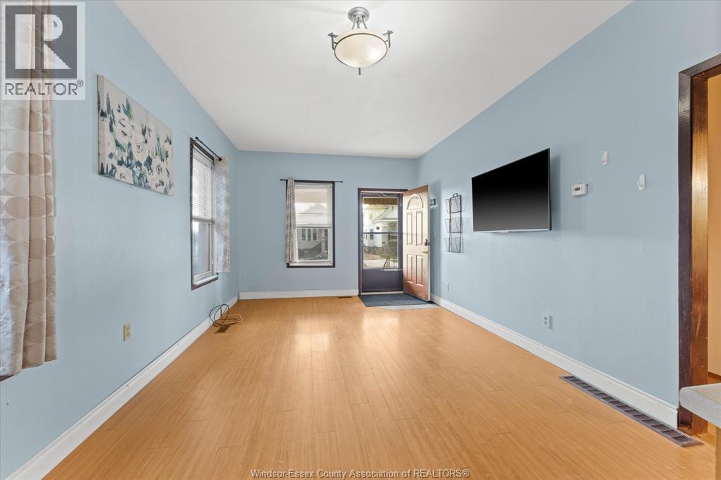 816 Janette, Windsor, Ontario  N9A 4Z9 - Photo 6 - 26008172