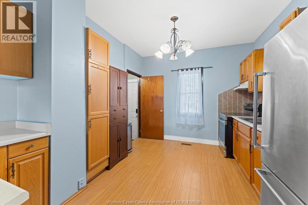 816 Janette, Windsor, Ontario  N9A 4Z9 - Photo 8 - 26008172