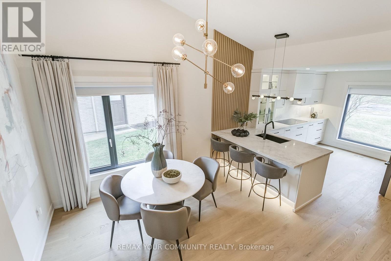 1688 Missenden Crescent, Mississauga, Ontario  L5J 2T4 - Photo 28 - W12996742