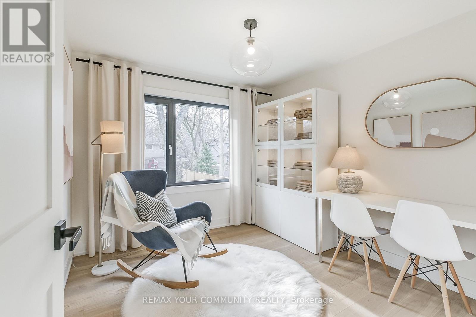 1688 Missenden Crescent, Mississauga, Ontario  L5J 2T4 - Photo 31 - W12996742