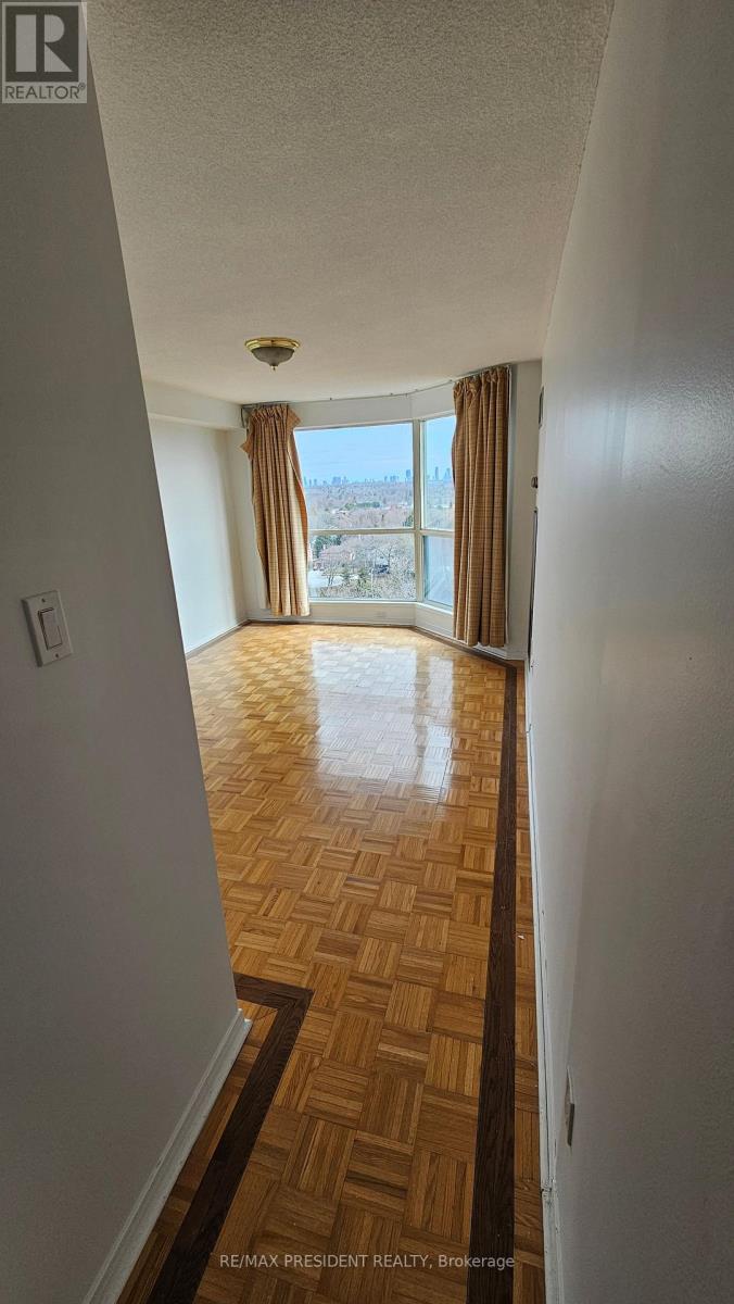 1103 - 2155 Burnhamthorpe Road W, Mississauga, Ontario  L5L 5P4 - Photo 4 - W13000186