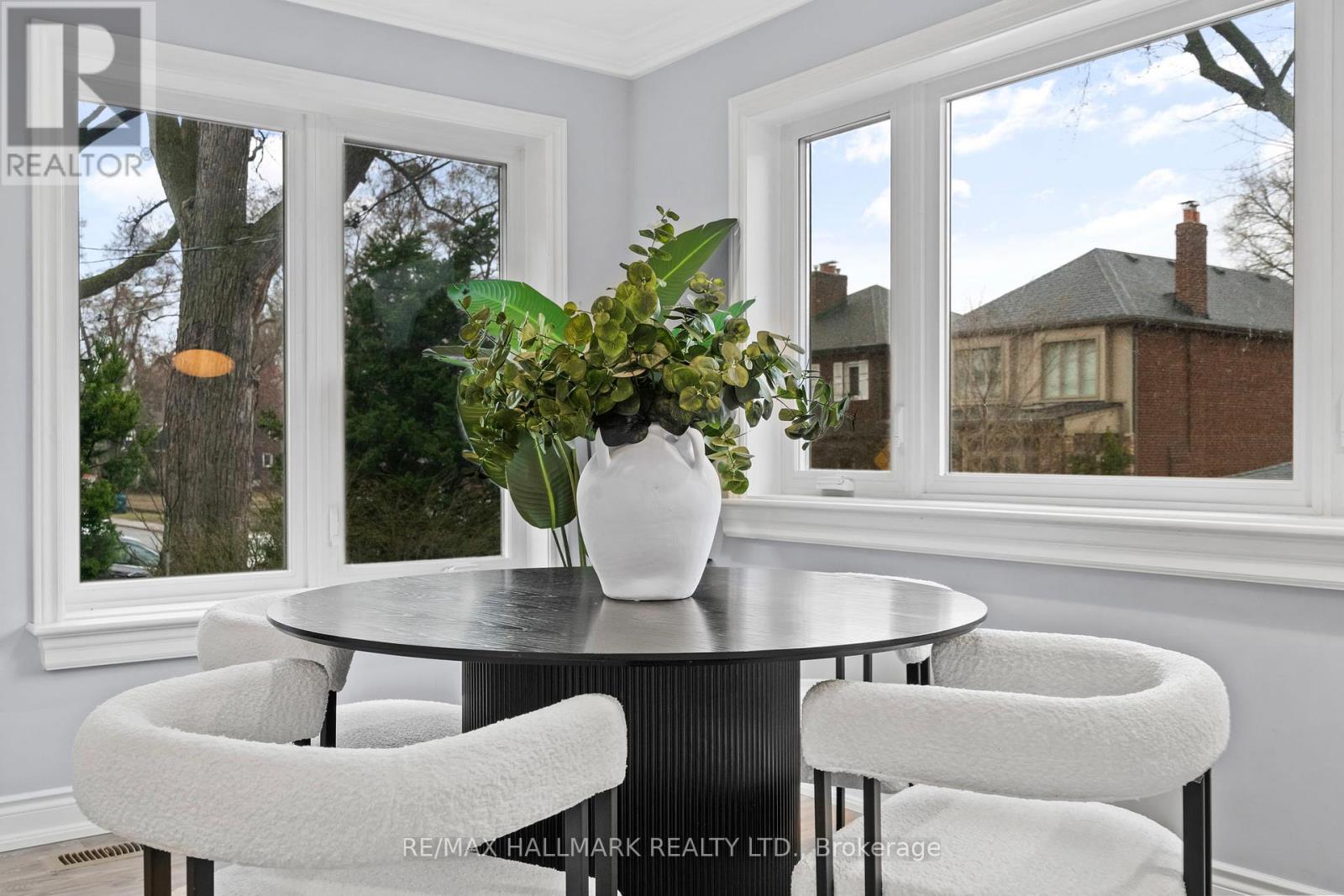 431 Beresford Avenue, Toronto, Ontario  M6S 3B6 - Photo 16 - W13000190