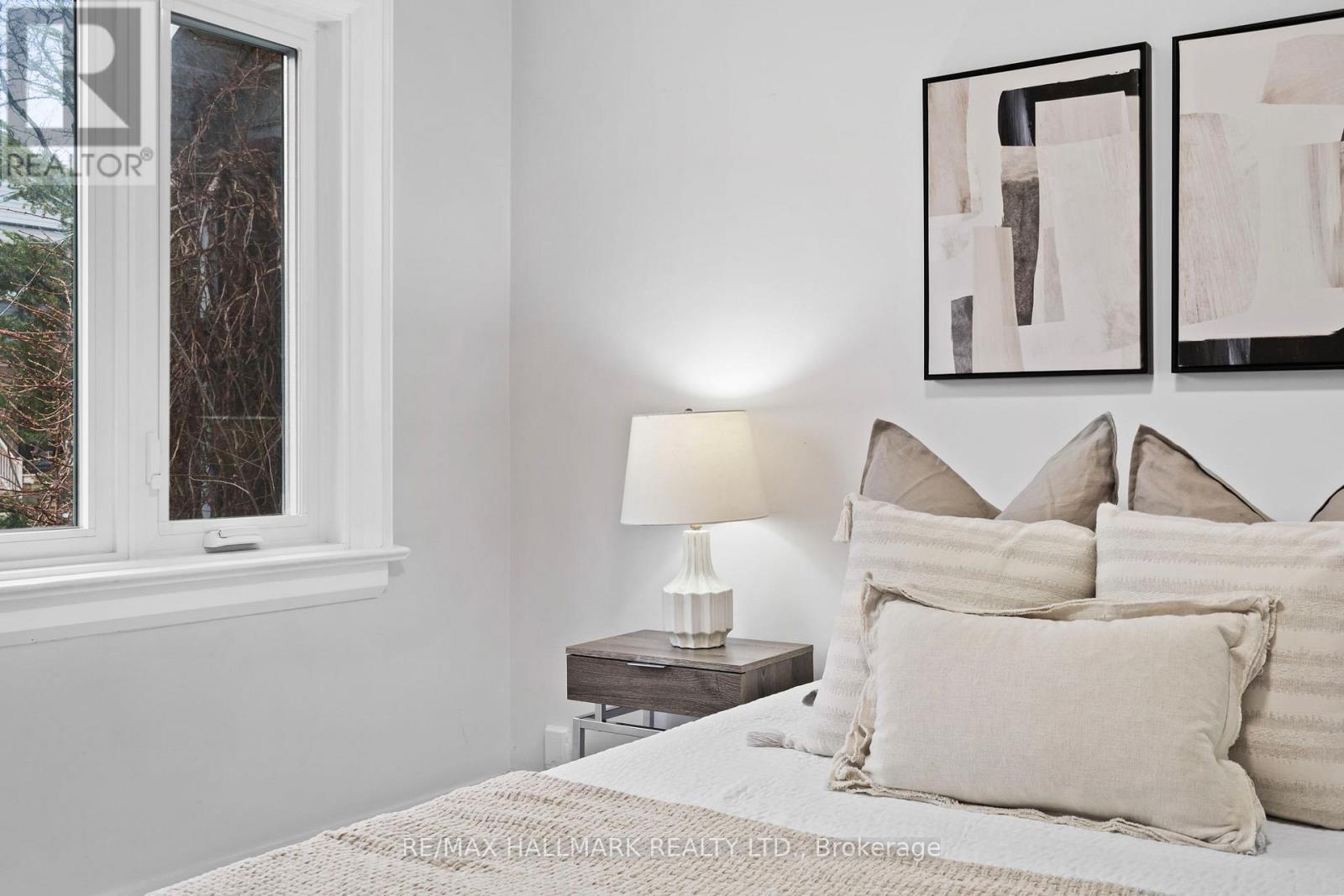 431 Beresford Avenue, Toronto, Ontario  M6S 3B6 - Photo 31 - W13000190