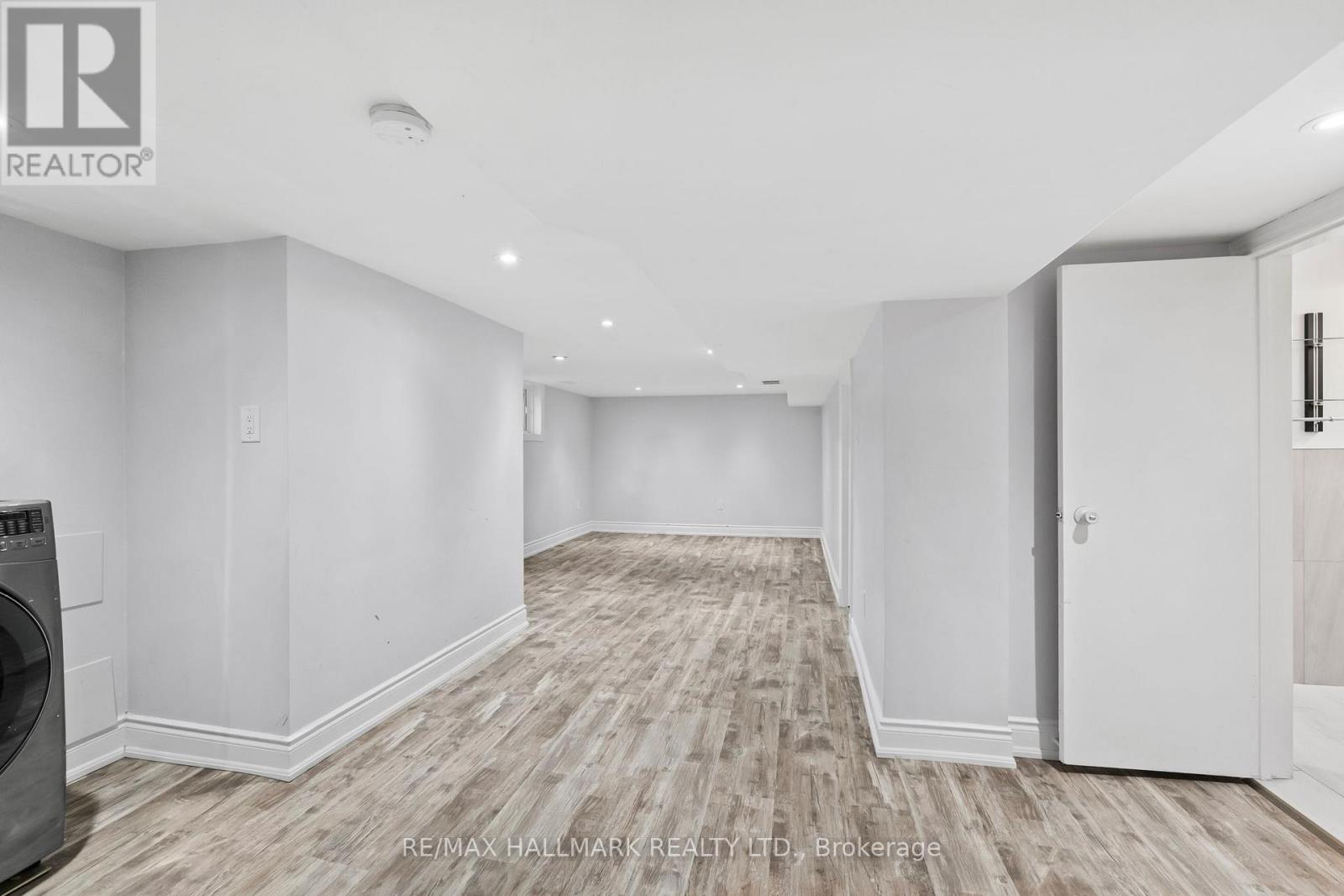 431 Beresford Avenue, Toronto, Ontario  M6S 3B6 - Photo 35 - W13000190