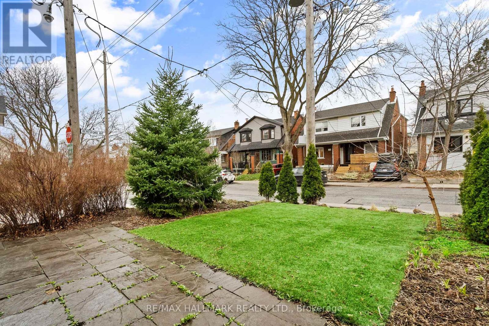 431 Beresford Avenue, Toronto, Ontario  M6S 3B6 - Photo 39 - W13000190