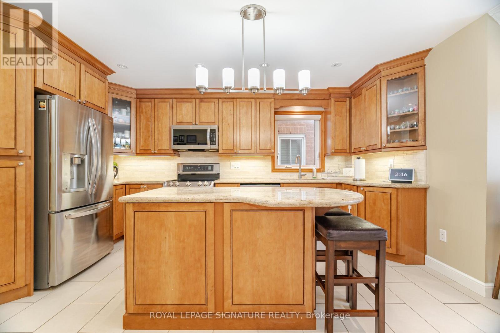 4426 Weeping Willow Drive, Mississauga, Ontario  L5V 1J9 - Photo 13 - W13000246