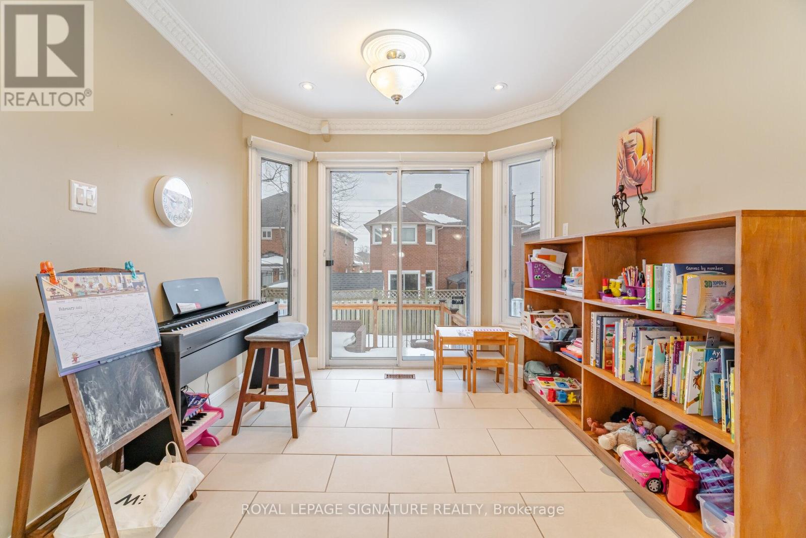 4426 Weeping Willow Drive, Mississauga, Ontario  L5V 1J9 - Photo 19 - W13000246