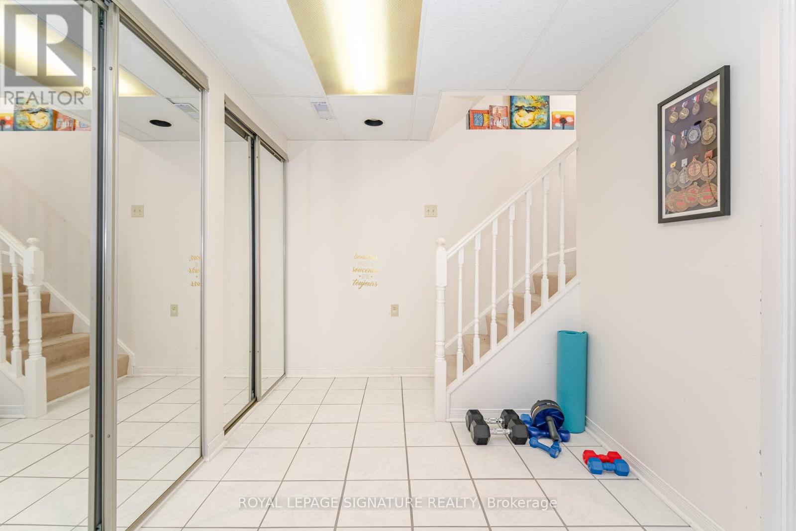 4426 Weeping Willow Drive, Mississauga, Ontario  L5V 1J9 - Photo 29 - W13000246