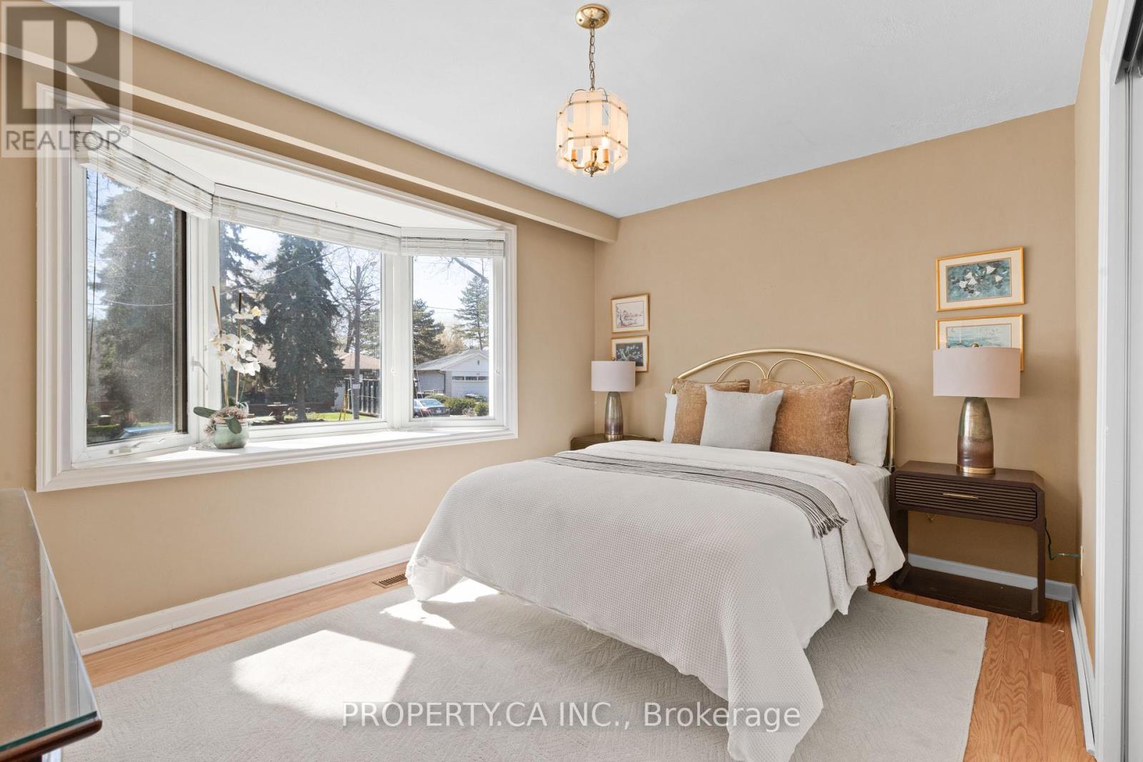 38 Florida Crescent, Toronto, Ontario  M9M 1P5 - Photo 18 - W13000268