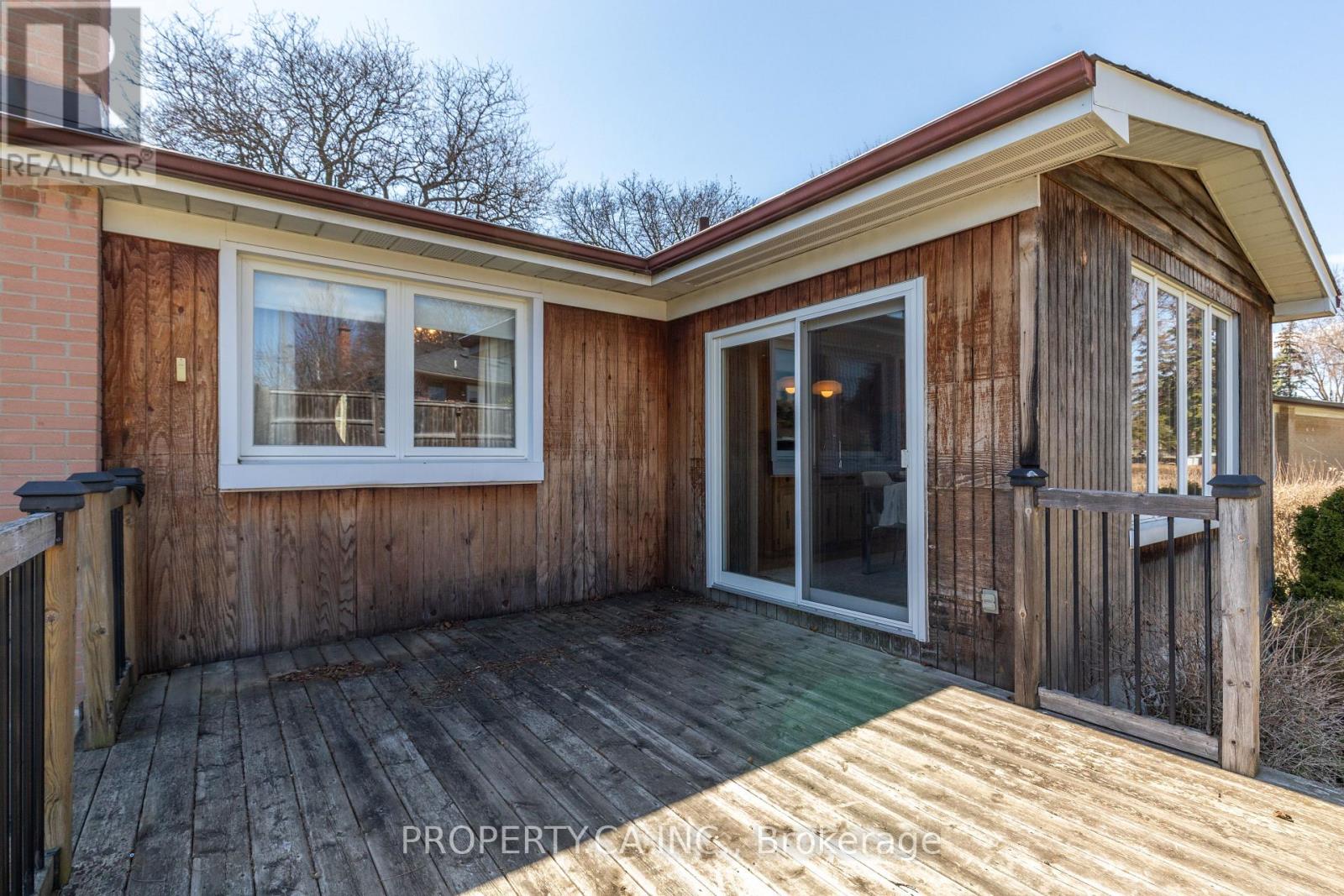 38 Florida Crescent, Toronto, Ontario  M9M 1P5 - Photo 22 - W13000268