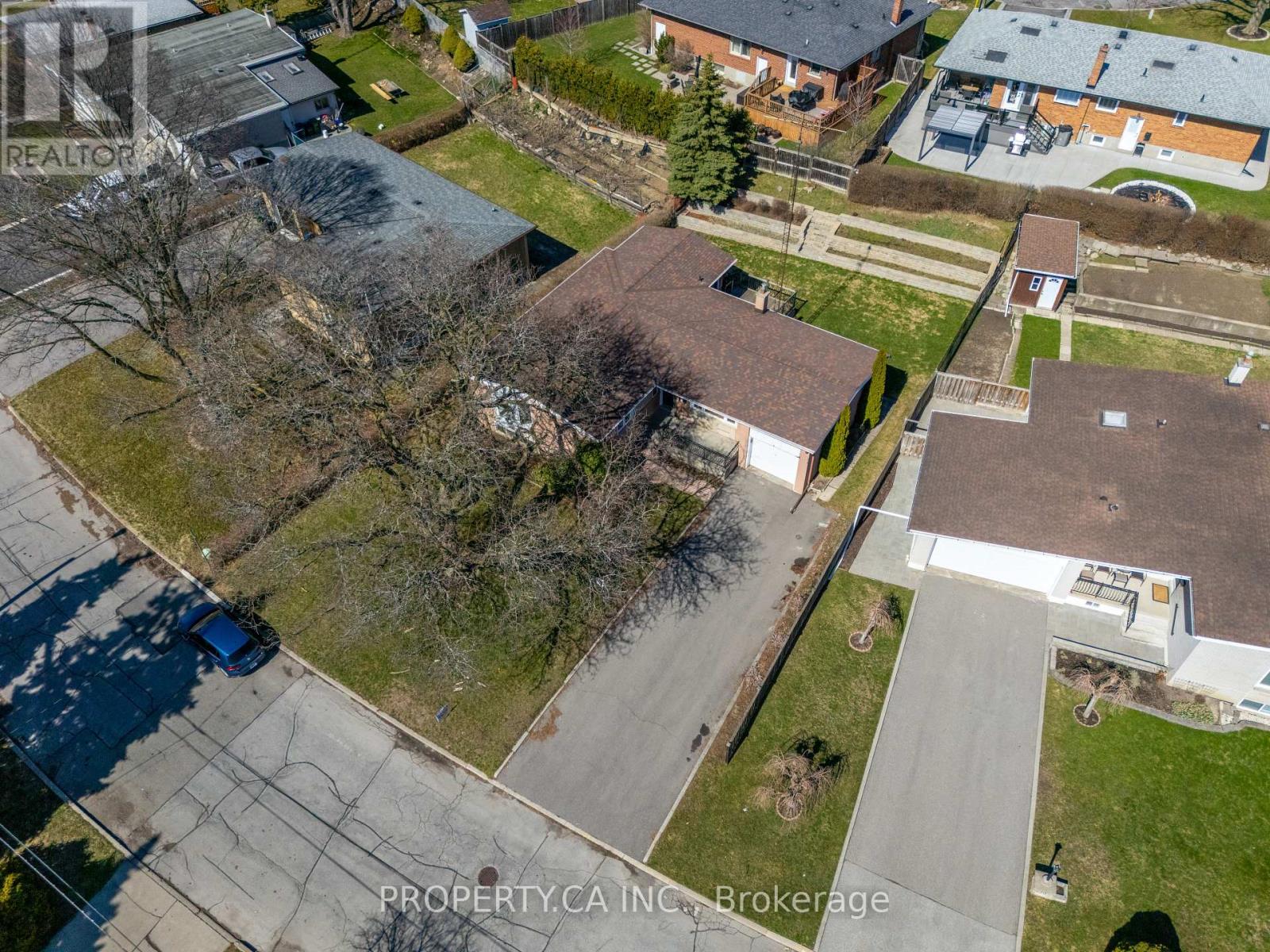 38 Florida Crescent, Toronto, Ontario  M9M 1P5 - Photo 26 - W13000268