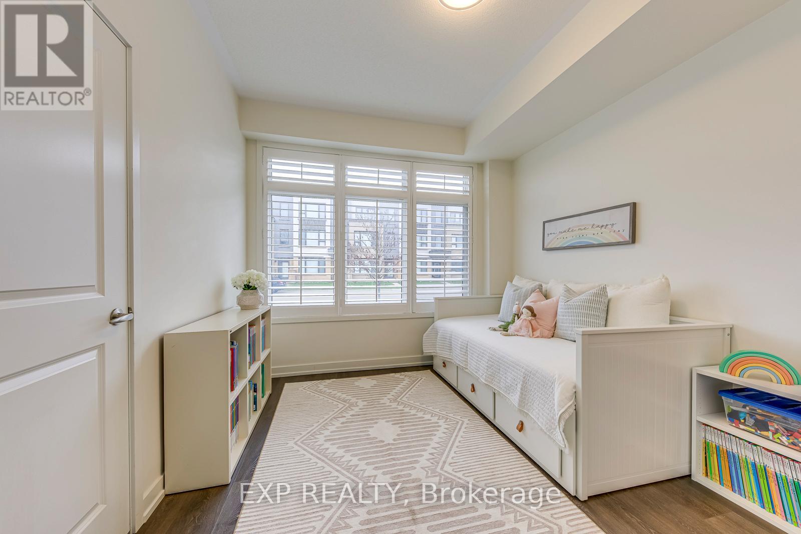 3075 Ernest Appelbe Boulevard, Oakville, Ontario  L6H 0M1 - Photo 5 - W13000274