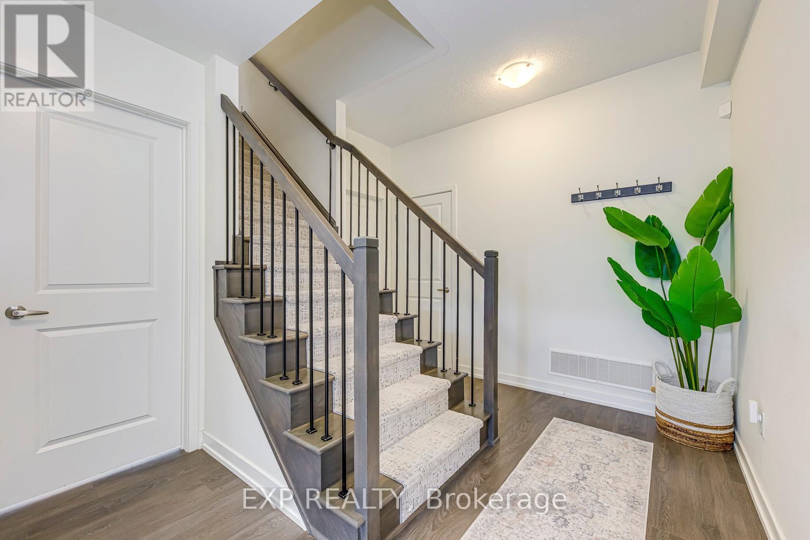 3075 Ernest Appelbe Boulevard, Oakville, Ontario  L6H 0M1 - Photo 8 - W13000274