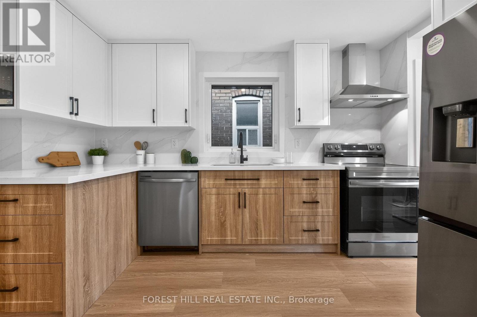 17 Alexander Street, Toronto, Ontario  M8V 2K7 - Photo 13 - W13000284