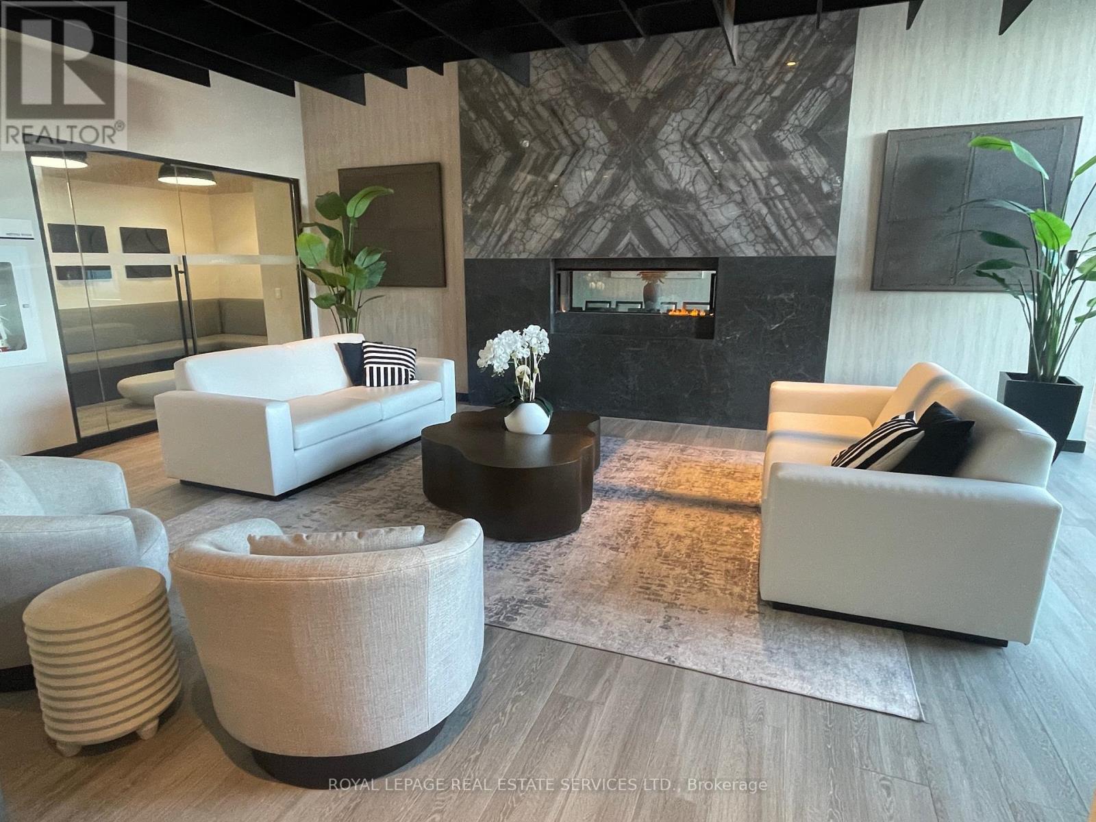 1903 - 8020 Derry Road, Milton, Ontario  L9T 3L3 - Photo 13 - W13000286