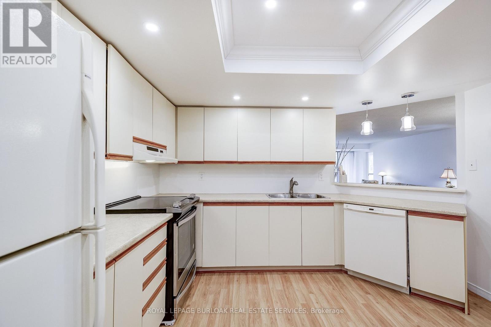 204 - 1201 North Shore Boulevard, Burlington, Ontario  L7S 1Z5 - Photo 11 - W13000296