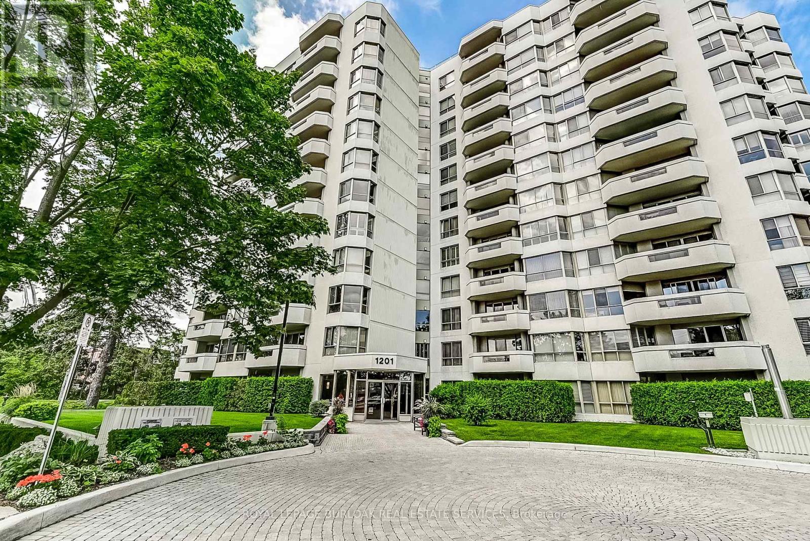 204 - 1201 North Shore Boulevard, Burlington, Ontario  L7S 1Z5 - Photo 2 - W13000296