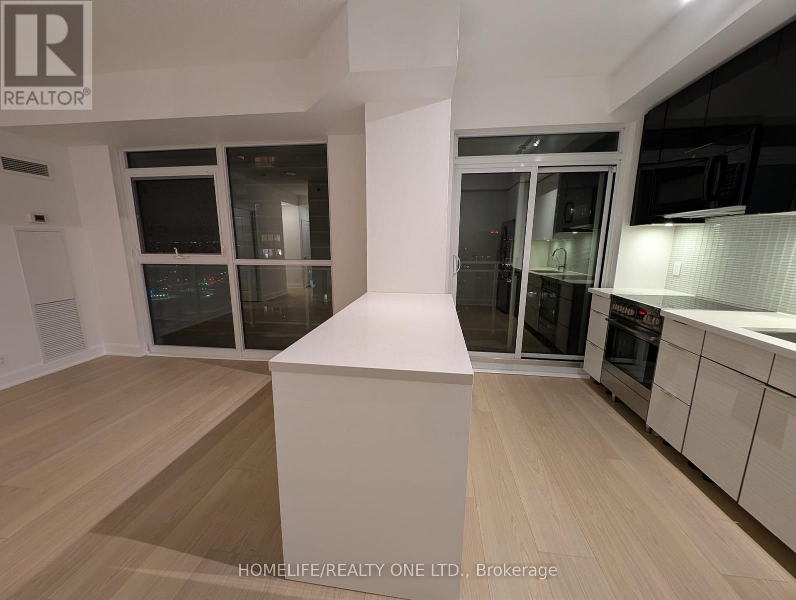 3108 - 33 Shore Breeze Drive, Toronto, Ontario  M8V 0G1 - Photo 3 - W13000304