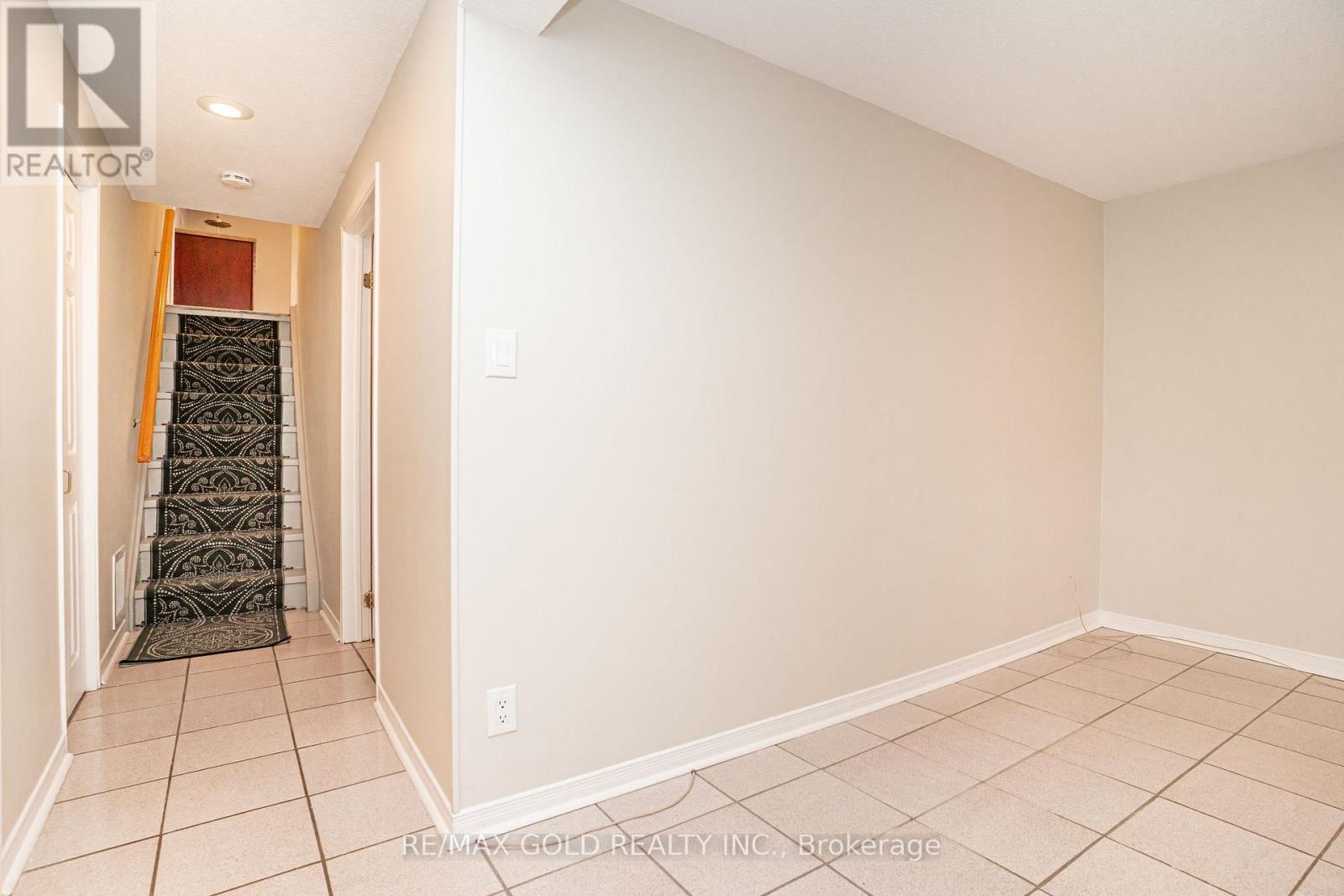 27 Davenport Crescent, Brampton, Ontario  L6T 3L5 - Photo 28 - W13000314